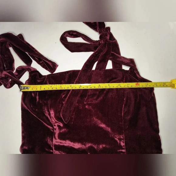 House of Harlow 1960 Burgundy Velvet Mini Dress with Shoulder Ties, S, NWT - Picture 6 of 12